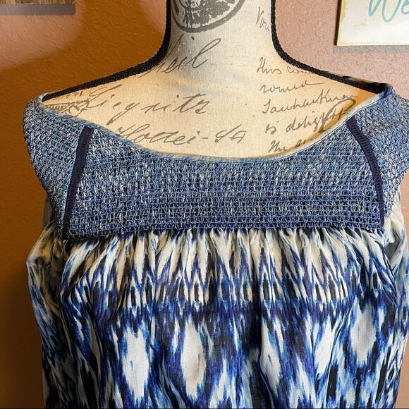 Crystal and violet off the shoulder top - Picture 3 of 10